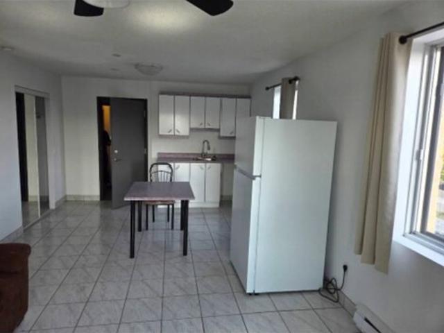 Appartement à Louer 335 rue Saint Jacques, Granby 10 photos | Logis Québec