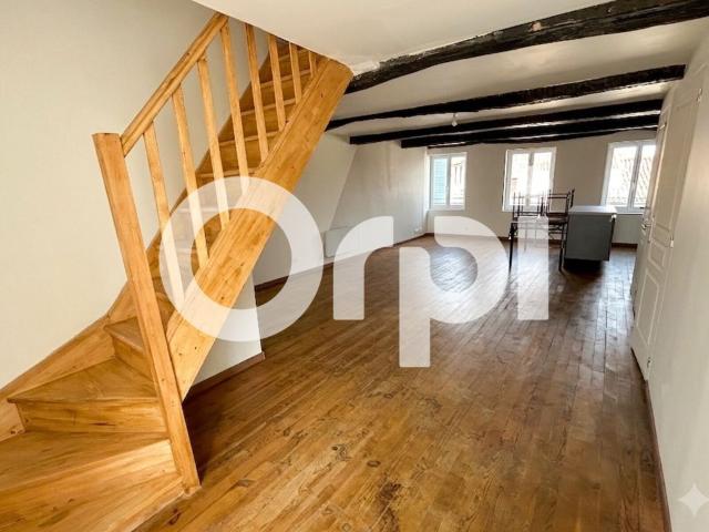 Appartement à louer 3 pièces • Mauzé sur le Mignon