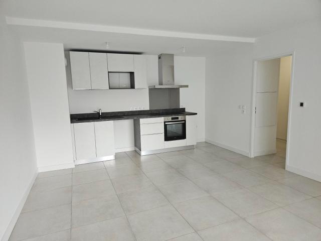 Appartement à louer, 3 pièces Meylan 38240