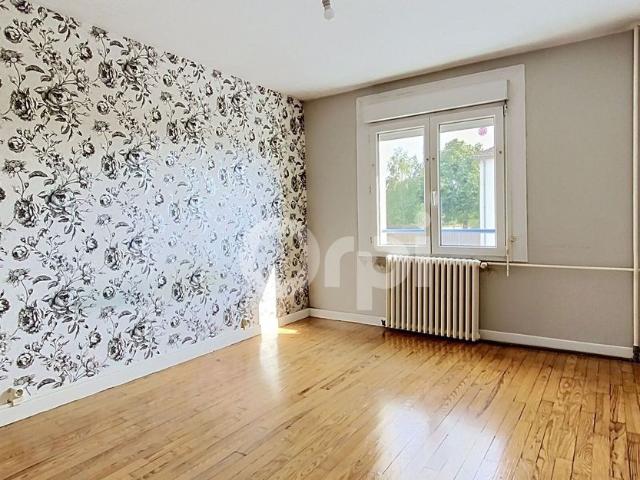 Appartement à louer 3 pièces • Neufchâteau