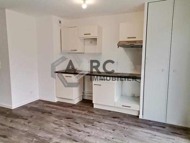 Appartement à louer, 3 pièces Orléans 45000