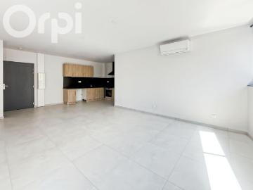 Appartement à louer 3 pièces • Aubenas