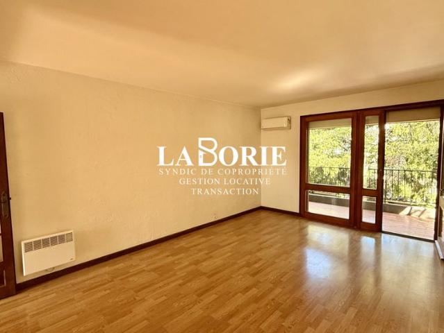 Appartement à louer, 3 pièces Avignon 84000