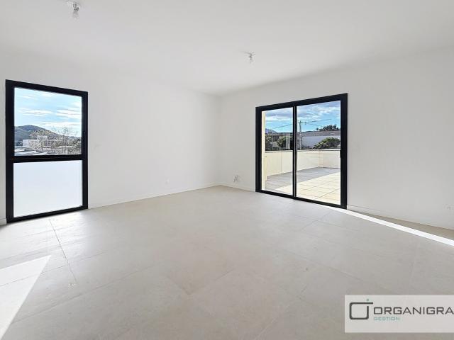 Appartement à louer, 3 pièces Afa 20167