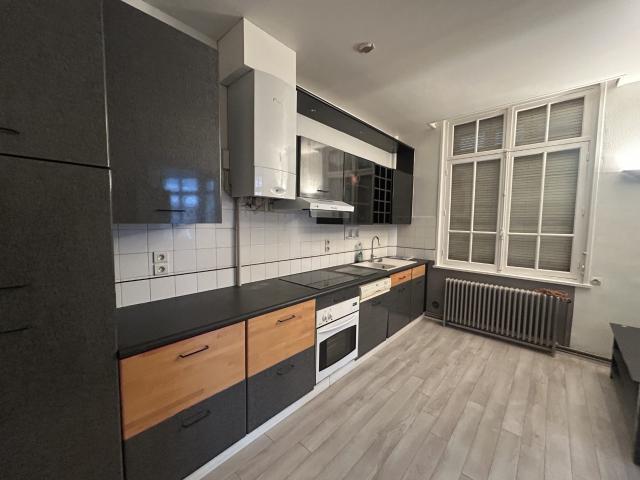 Appartement à louer, 3 pièces Amiens 80000