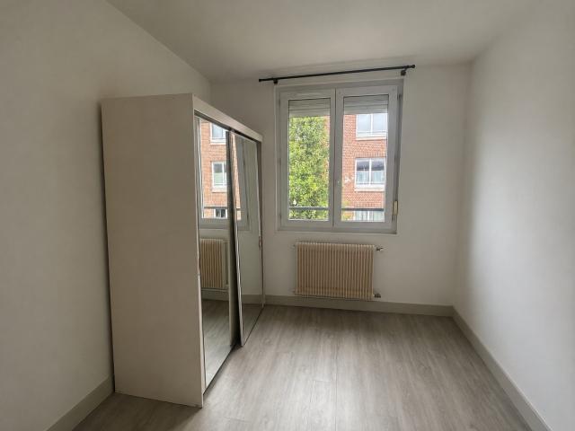 Appartement à louer, 3 pièces Amiens 80000