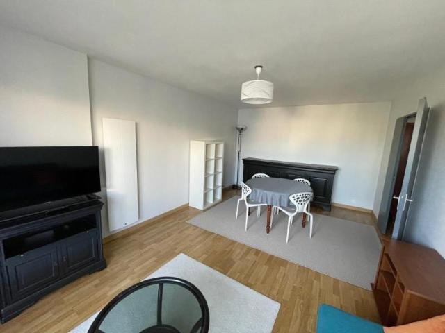 Appartement à louer, 3 pièces ANGERS 49000