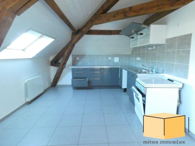 Appartement à louer, 3 pièces Anglefort 01350