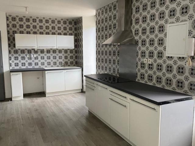 Appartement à louer 3 pièces • Bessèges