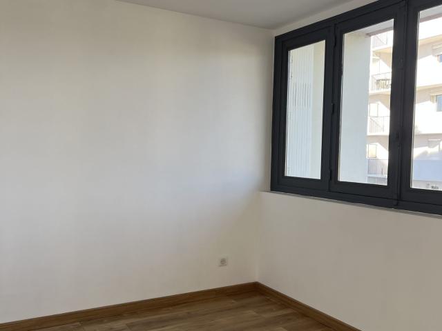 Appartement à louer, 3 pièces BILLERE 64140