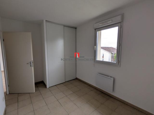 Appartement à louer, 3 pièces Blaye 33390
