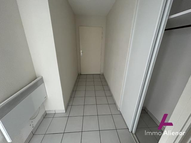 Appartement à louer, 3 pièces Boulazac Isle Manoire 24750