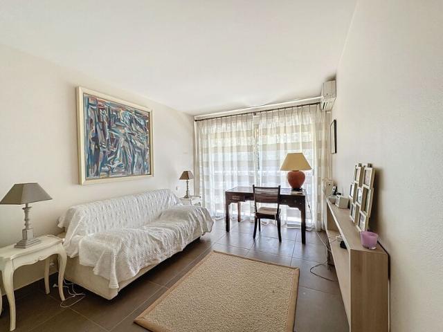 Appartement à louer 3 pièces • Cannes