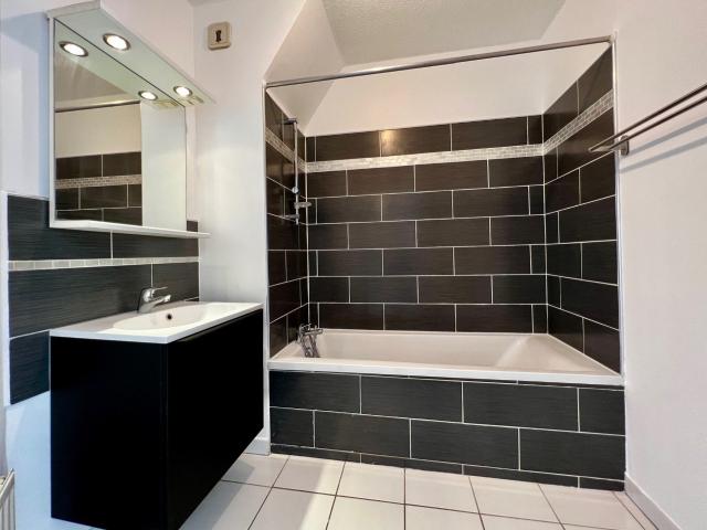 Appartement à louer, 3 pièces Fontaine 38600