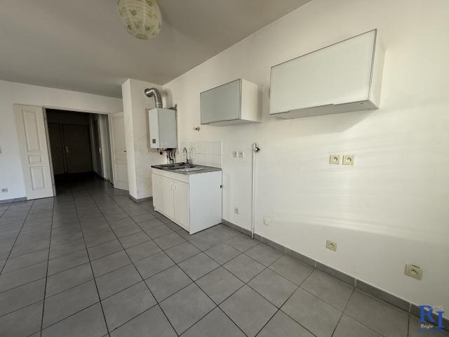 Appartement à louer, 3 pièces Grenoble 38000