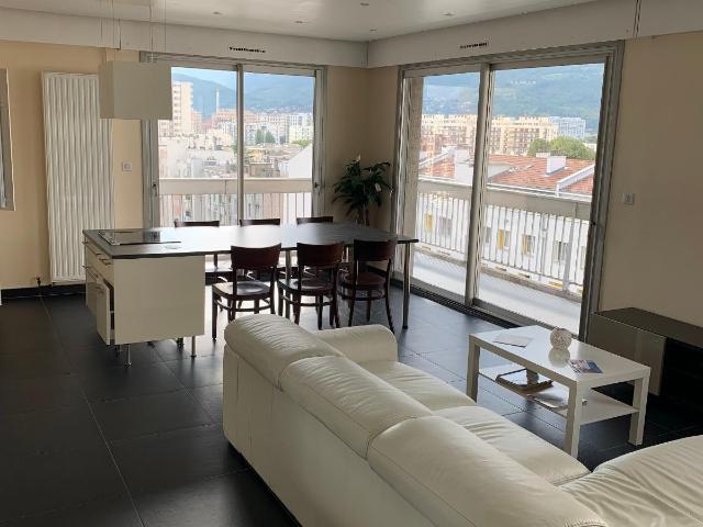 Appartement à louer, 3 pièces Grenoble 38100