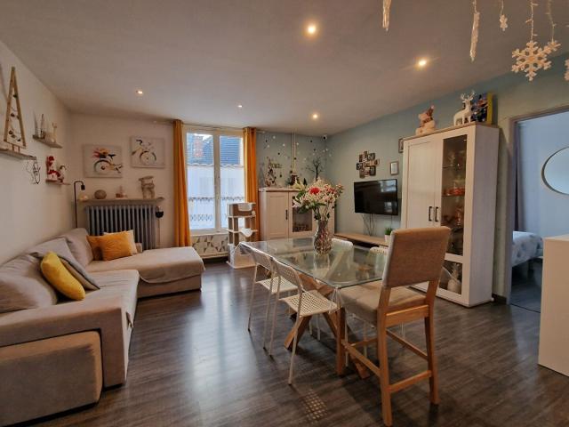 Appartement à louer, 3 pièces LA CHAPELLE EN SERVAL 60520