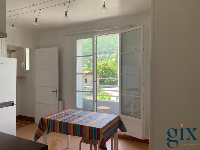 Appartement à louer, 3 pièces La Tronche 38700