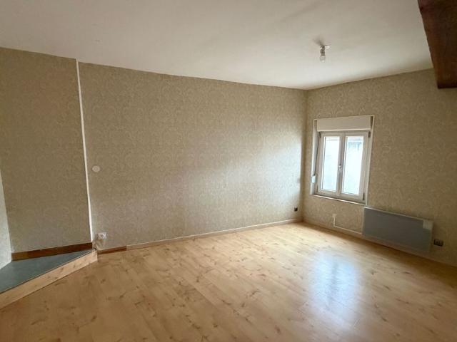 Appartement à louer 3 pièces • Liesse Notre Dame