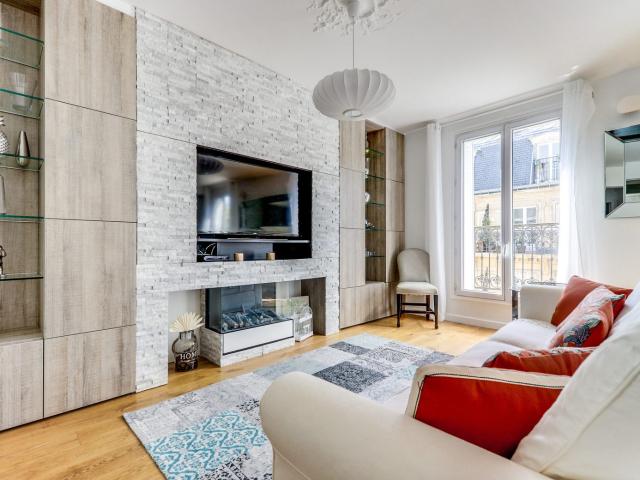Appartement à louer, 3 pièces Paris 75116