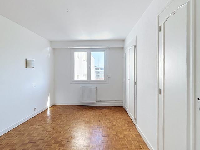 Appartement à louer, 3 pièces PAU 64000