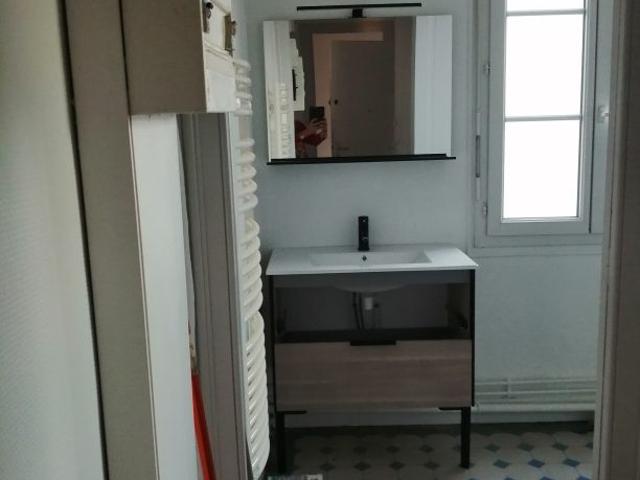Appartement à louer, 3 pièces PAU 64000