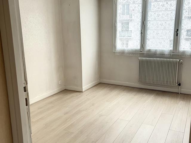 Appartement à louer, 3 pièces PAU 64000