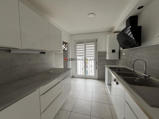 Appartement à louer, 3 pièces Perpignan 66000
