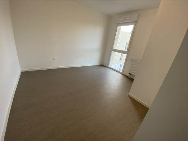 Appartement à louer, 3 pièces Poitiers 86000