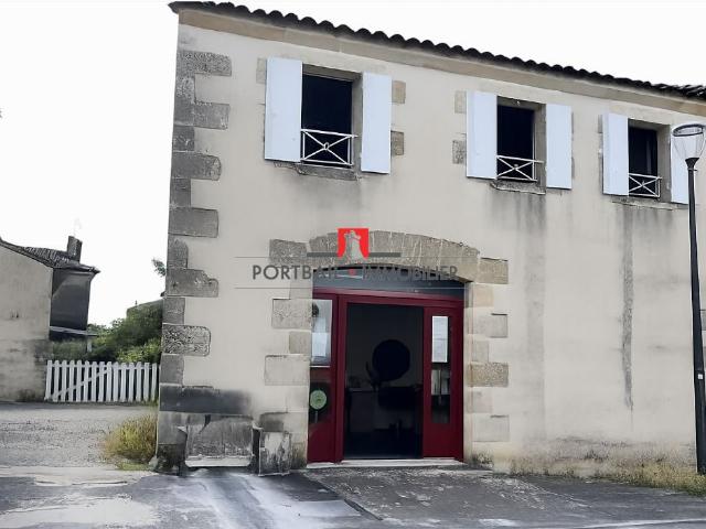 Appartement à louer, 3 pièces Prignac et Marcamps 33710