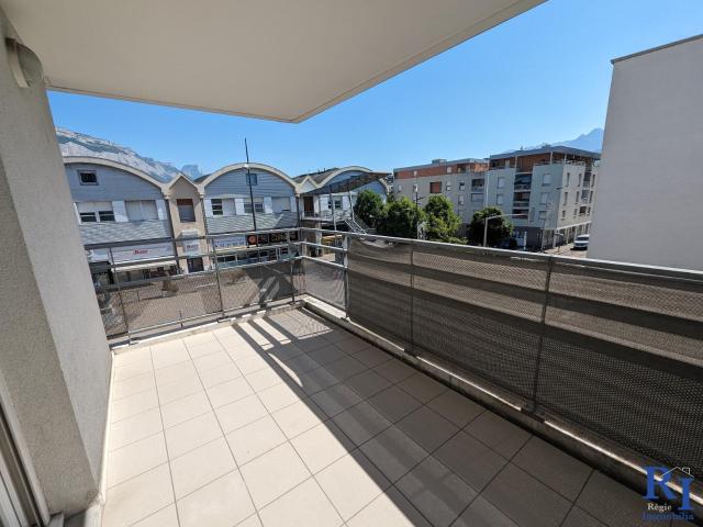 Appartement à louer, 3 pièces Saint martin d'hères 38400
