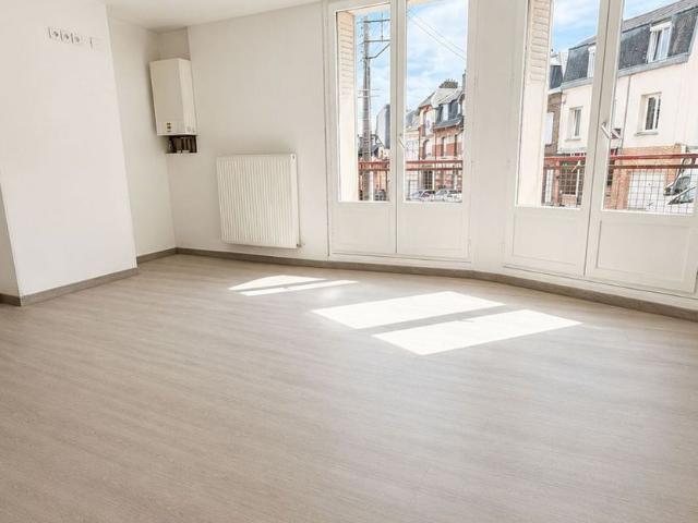 Appartement à louer 3 pièces • Saint Quentin