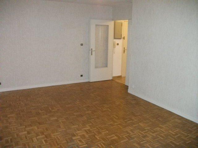 Appartement à louer, 3 pièces Talant 21240