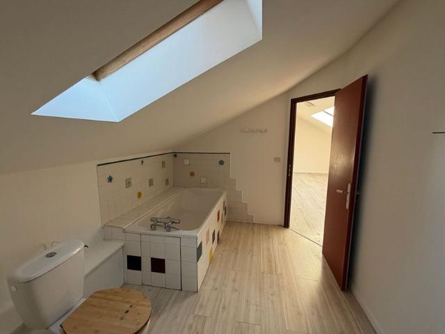 Appartement à louer 3 pièces • 148,86 m 2 Lille
