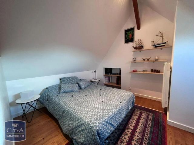 Appartement à louer 3 pièces 102.8m²