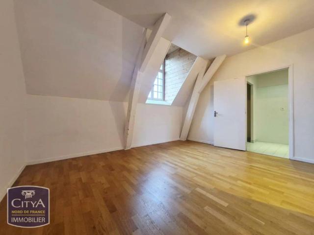 Appartement à louer 3 pièces 108.13m²