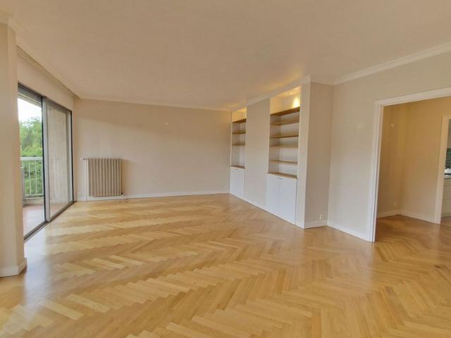 Appartement à louer 3 pièces • 109,29 m2 Sainte Foy lès Lyon