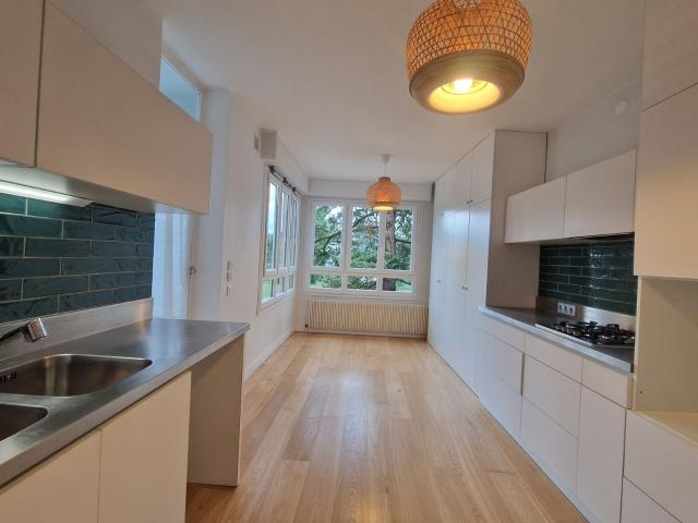 Appartement à louer 3 pièces 109,29 m