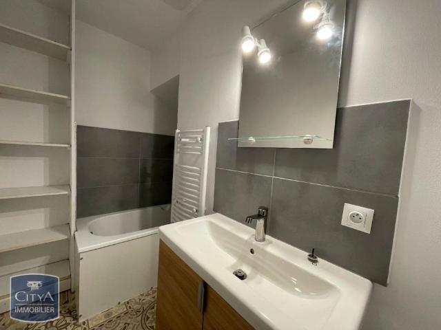 Appartement à louer 3 pièces 45.3m²