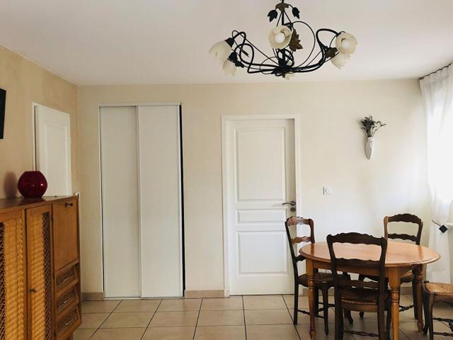 Appartement à louer 3 pièces