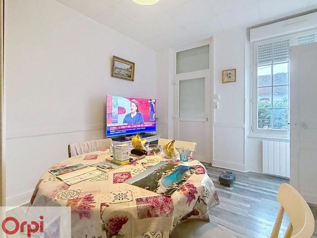 Appartement à louer 3 pièces • 47,45 m 2 Montluçon