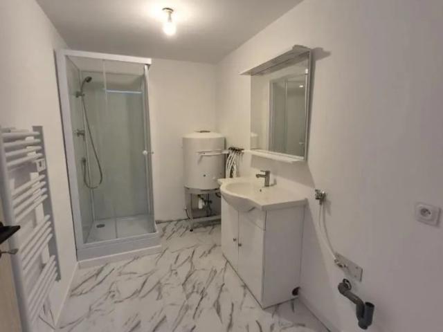 Appartement à louer 3 pièces 47.71m²