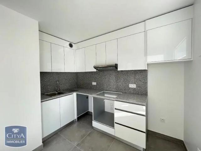 Appartement à louer 3 pièces 43.18m²