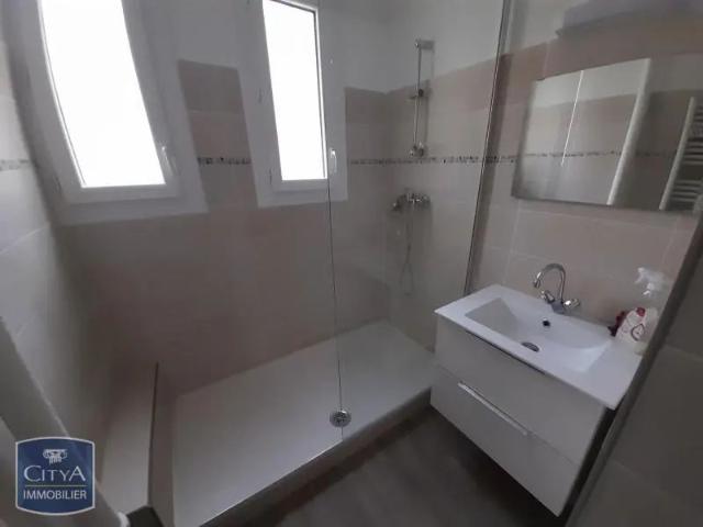 Appartement à louer 3 pièces 54.02m²