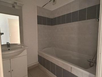 Appartement à louer 3 pièces 54.11m²