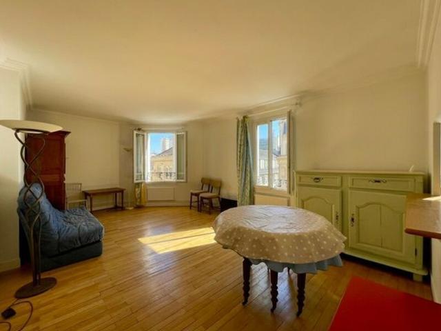 Appartement à louer 3 pièces • 54,80 m 2 Paris 17