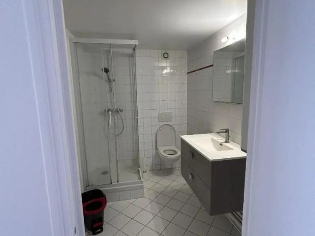 Appartement à louer 3 pièces 55.8m²