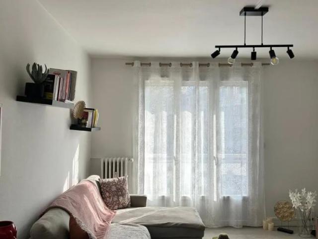 Appartement à louer 3 pièces 56.04m²