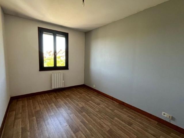 Appartement à louer 3 pièces • 56,80 m2 Saint Yrieix la Perche