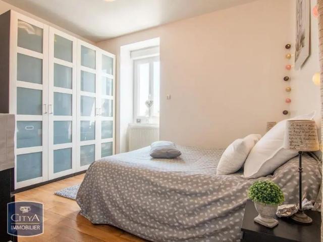 Appartement à louer 3 pièces 57.13m²